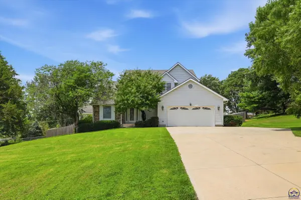 303 S 22nd St, Atchison, KS 66002