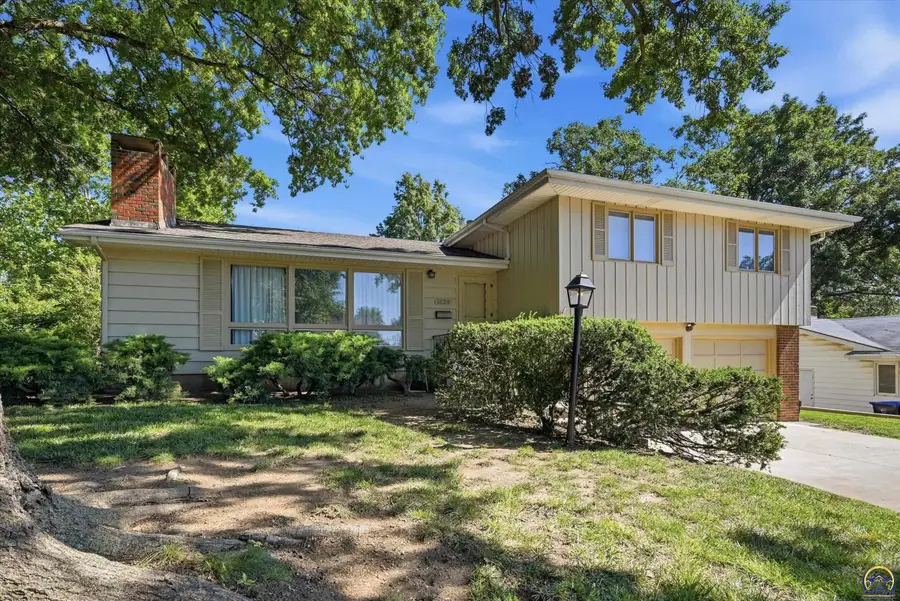 1634 SW Knollwood Dr, Topeka, KS 66611 - #2