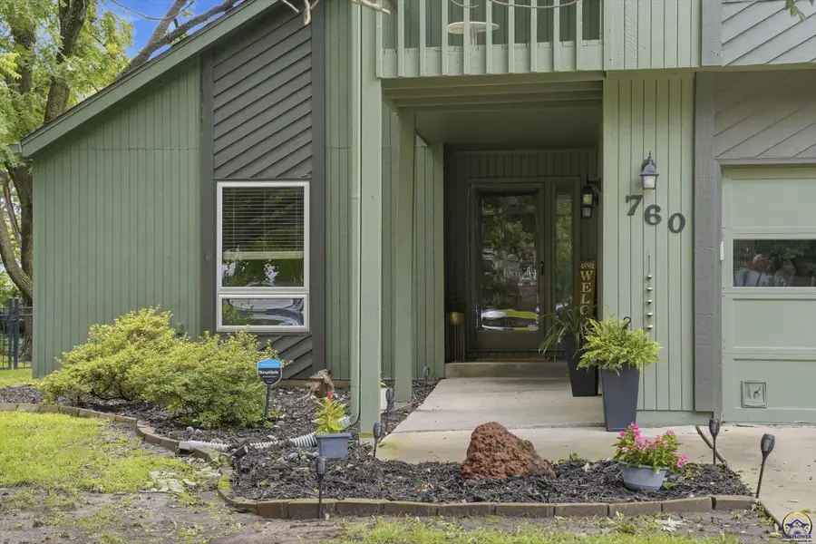 760 SW Prairie Ct, Topeka, KS 66606 - #3