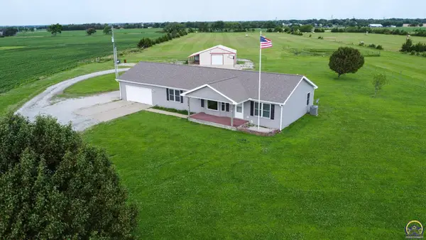 2624 Garner Rd, Lebo, KS 66856