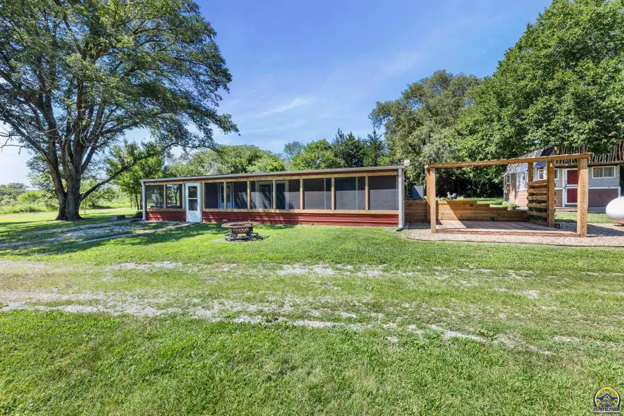 5466 Clark Rd, Meriden, KS 66512 - #2