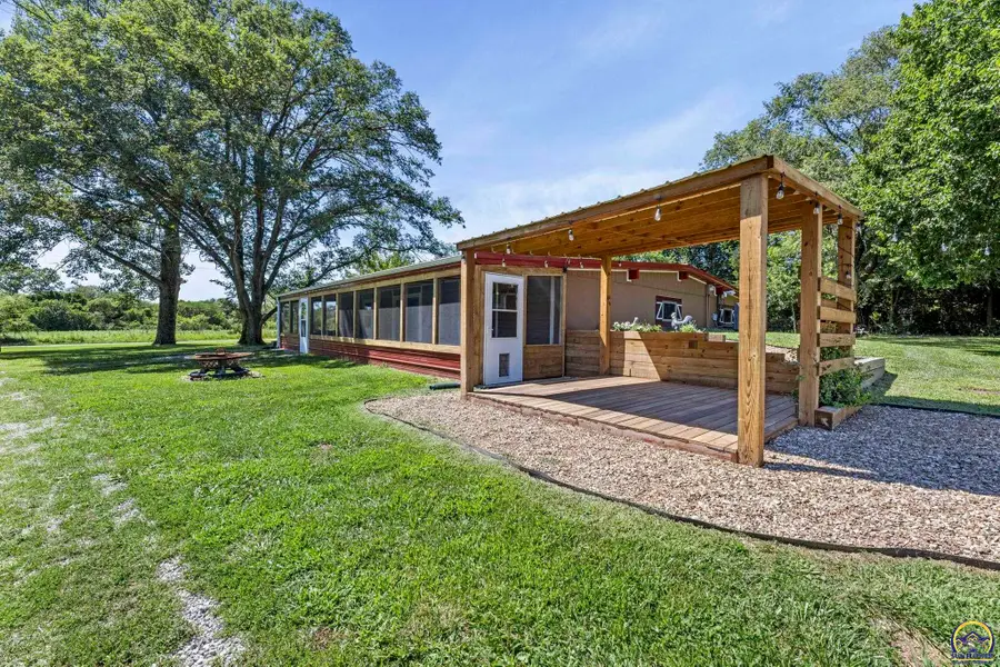 5466 Clark Rd, Meriden, KS 66512 - #3