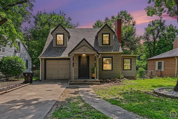 2220 SE Virginia Ave, Topeka, KS 66605