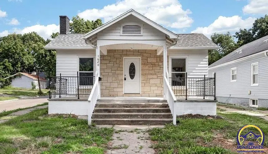 1620 SW Lincoln St, Topeka, KS 66604 - #2