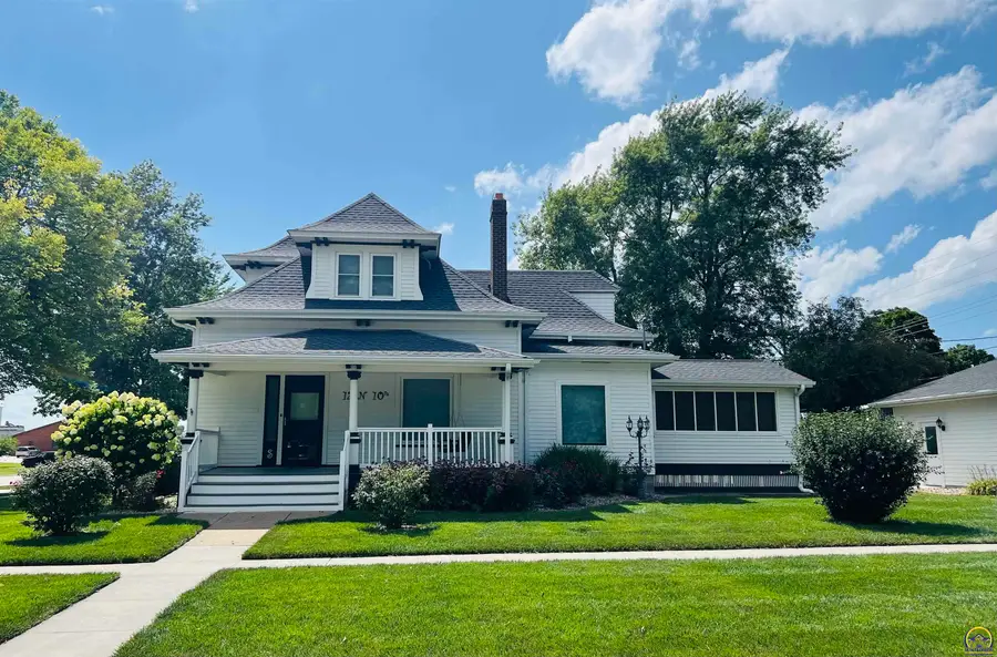 12 N 10th St, Seneca, KS 66538-0000 - #3