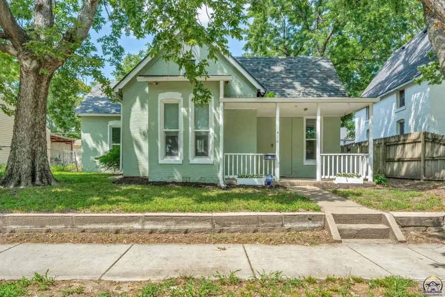 416 NW Fairchild St, Topeka, KS 66608 - #3