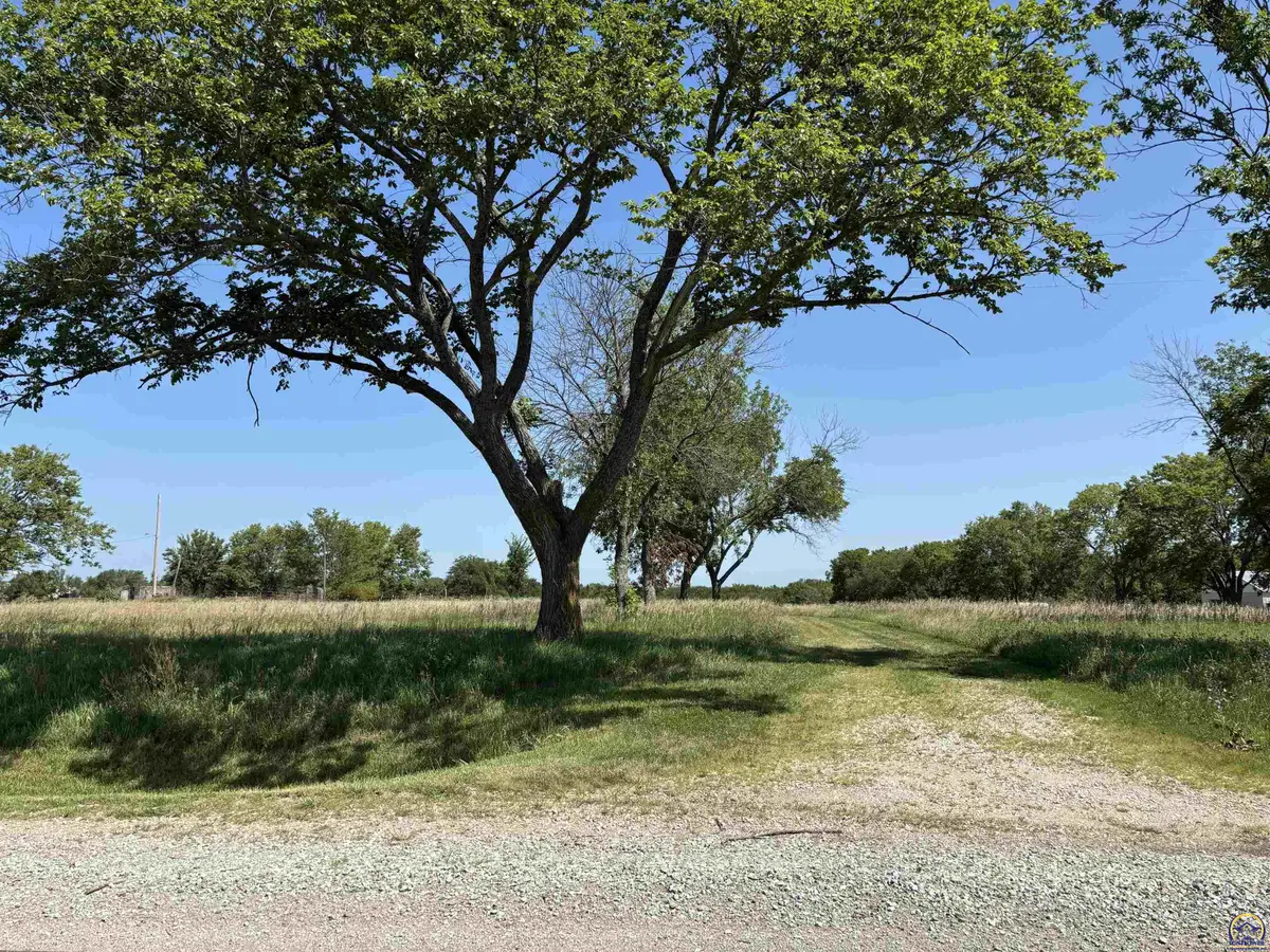 4936 SW 61st St, Topeka, KS 66619 - #1