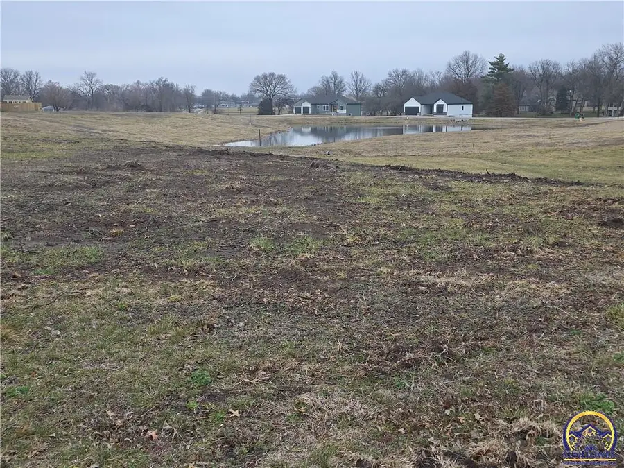 823 W 17th St, Ottawa, KS 66067-3808 - #2