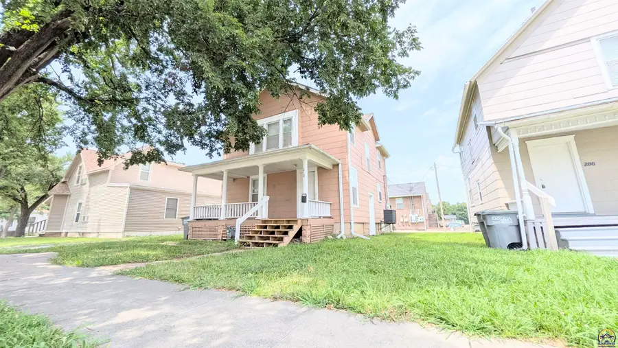 210 W 13th Ave, Emporia, KS 66801 - #3