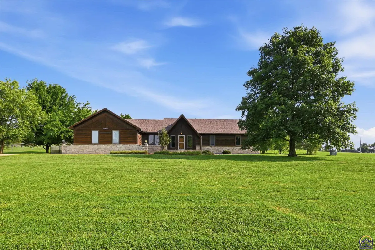 840 NW 50th St, Topeka, KS 66618 - #1