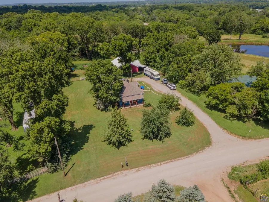 3260 NE 31st St, Grantville, KS 66429 - #3
