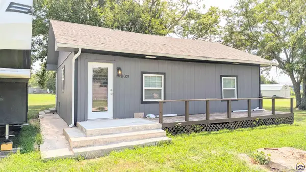 1103 Second St, Americus, KS 66835