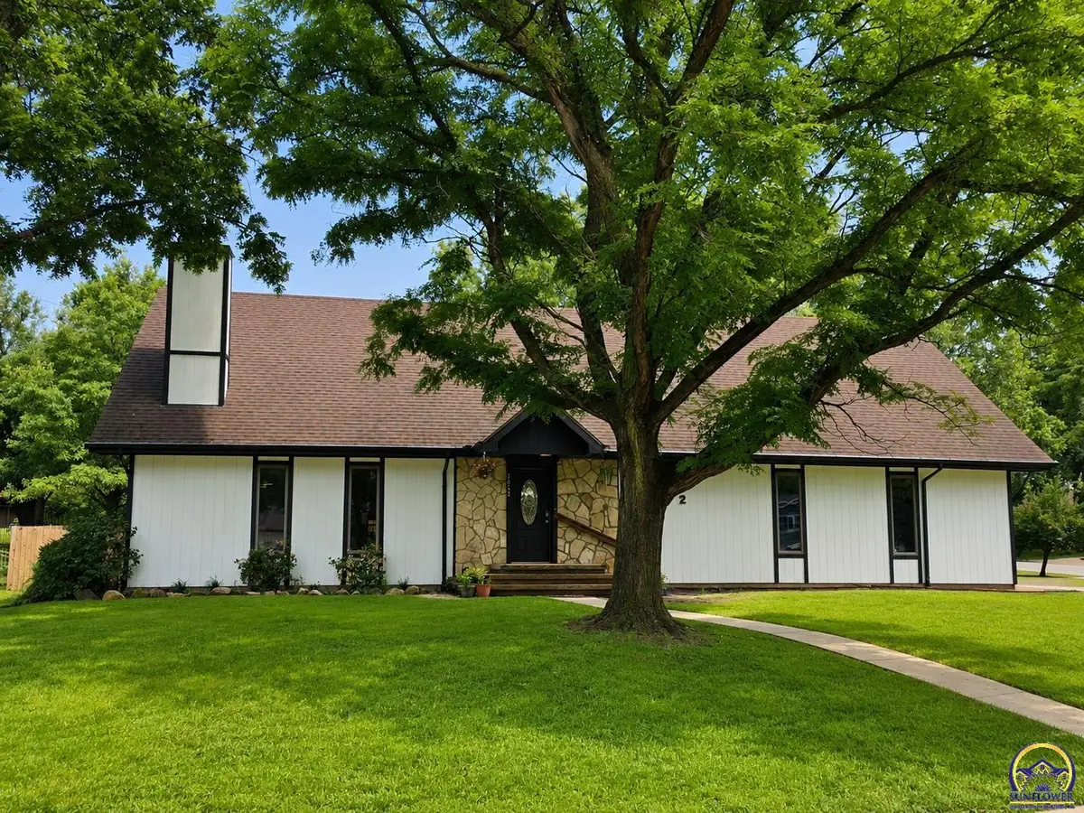2802 Monterey Dr, Emporia, KS 66801 - #1