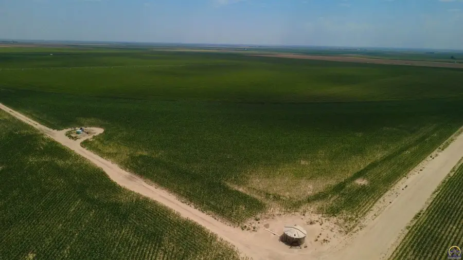 0000 E Tv Rd, Garden City, KS 67846 - #2