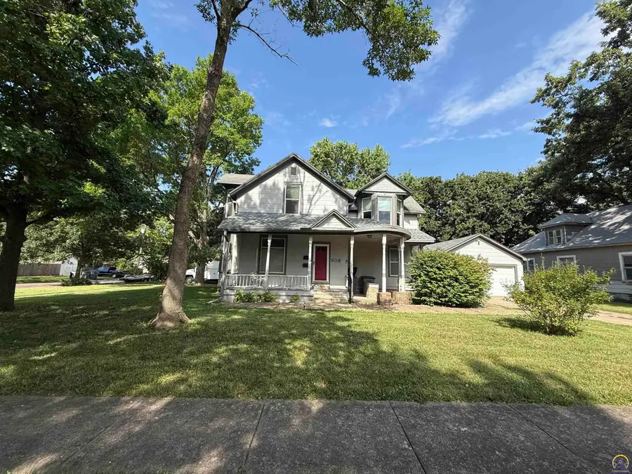 803 Neosho St, Emporia, KS 66801 - #2