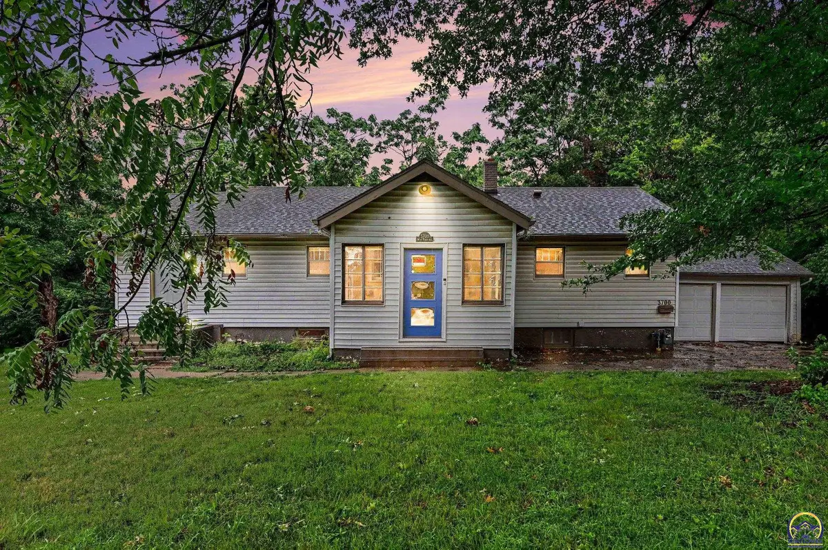 3700 SW 10th Ave, Topeka, KS 66604 - #1