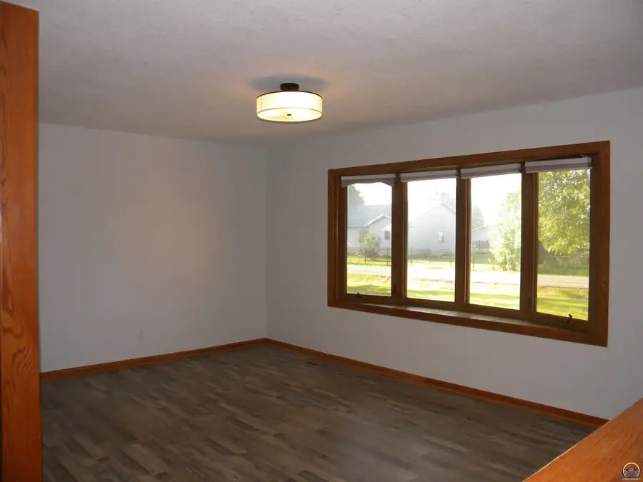 104 Douglas Ave, Olpe, KS 66865-0000 - #2
