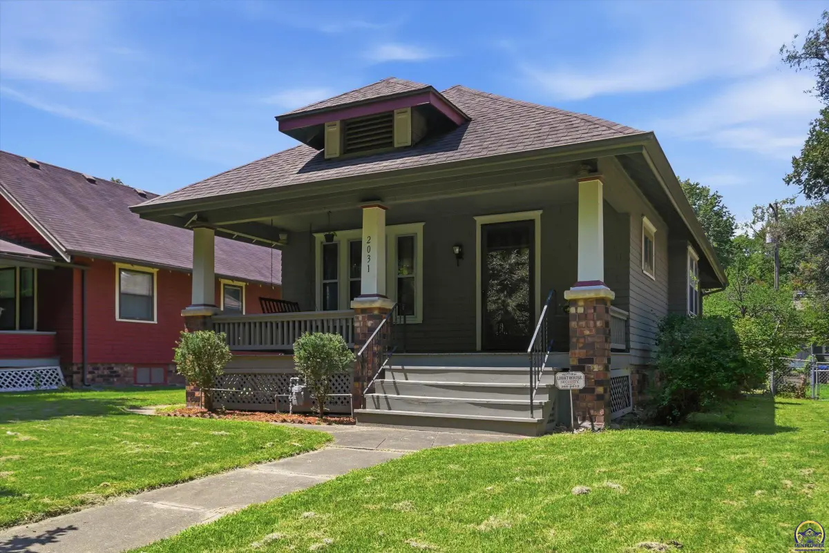 2031 SW Buchanan St, Topeka, KS 66604 - #1