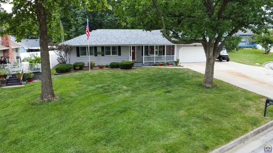 2207 Birch Rd, Emporia, KS 66801 - #2
