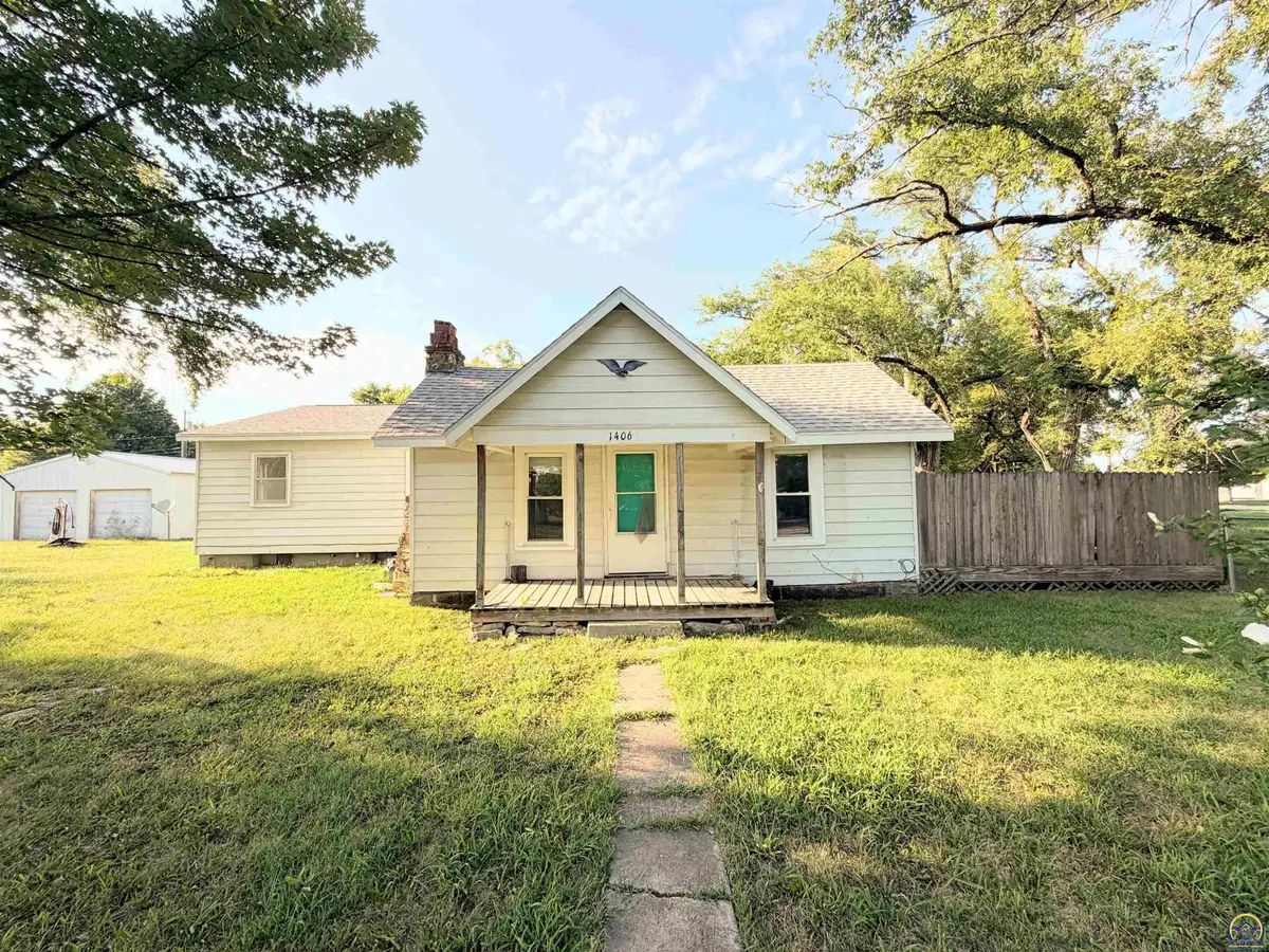 1406 Penobscot St, Burlington, KS 66839 - #1