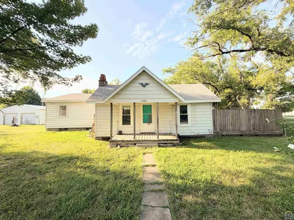1406 Penobscot St, Burlington, KS 66839