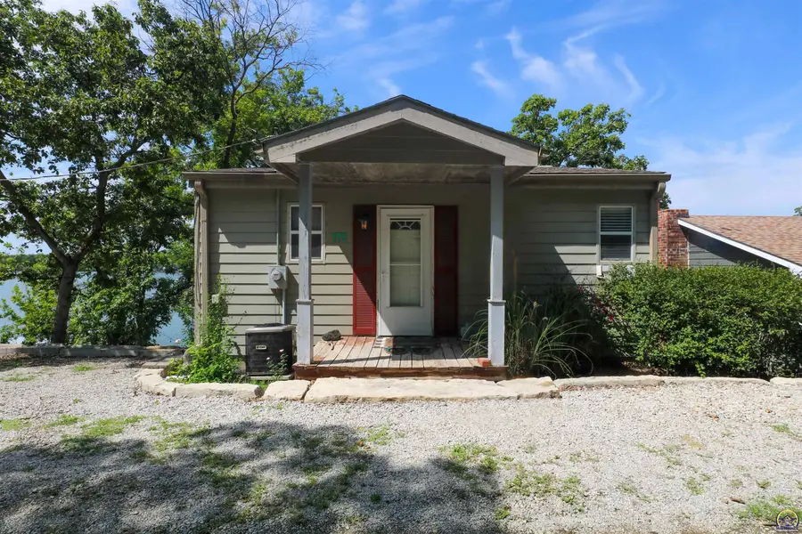 175 S Kahola Rd, Council Grove, KS 66846 - #3