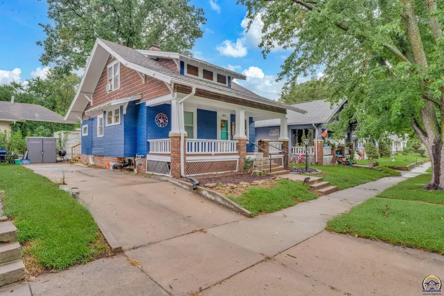1805 SW Huntoon St, Topeka, KS 66604 - #3