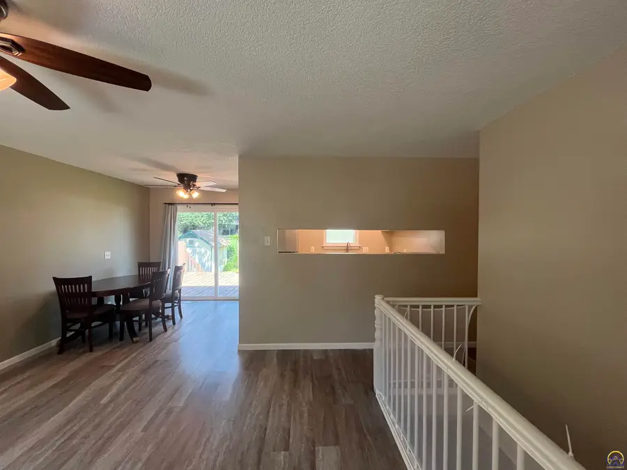 2008 Maplecrest Dr, Emporia, KS 66801 - #3