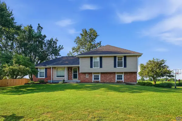 4025 SE 34th Ter, Topeka, KS 66605