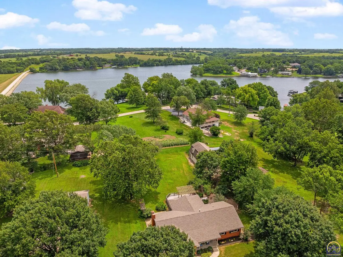 3434 SE Shawnee Heights Rd, Tecumseh, KS 66542 - #1