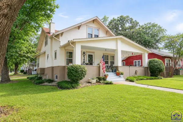 816 W 9th Ave, Emporia, KS 66801