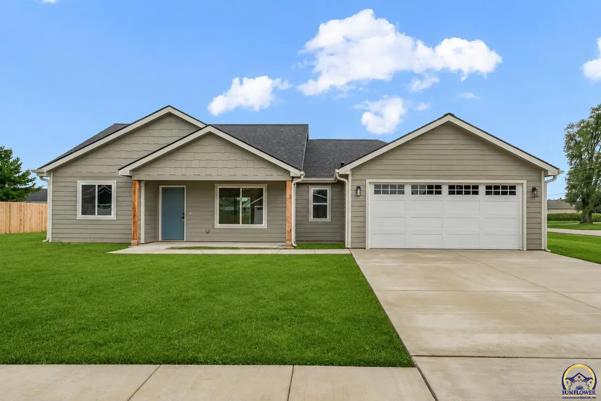 1929 NW Waldo Way, Topeka, KS 66608 - #1