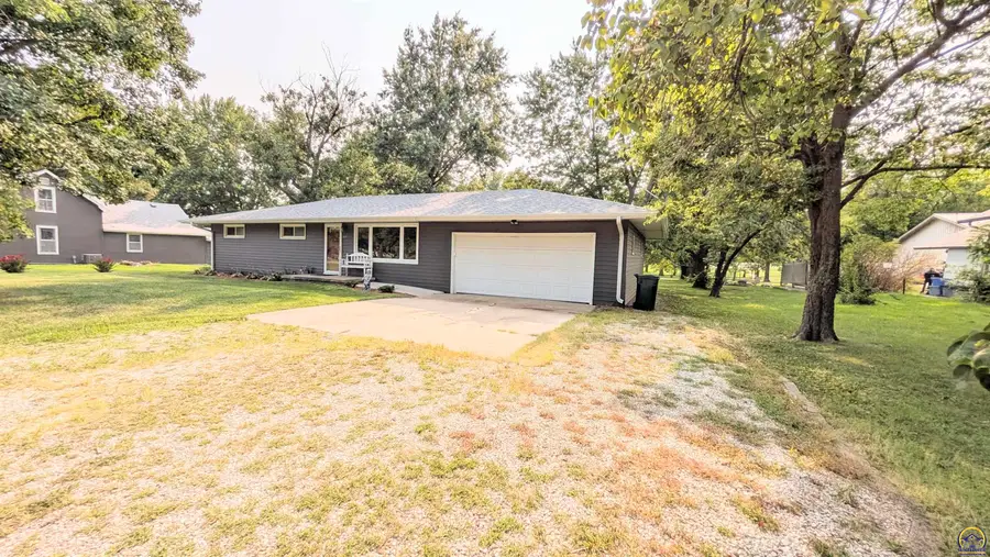 419 Iowa, Olpe, KS 66865 - #2