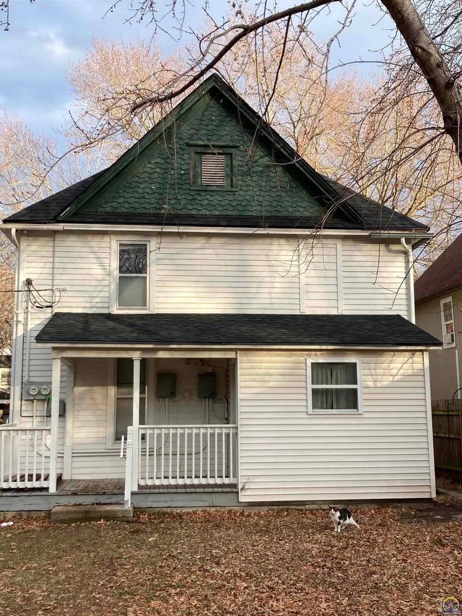 1269 SW Lane St, Topeka, KS 66604 - #2