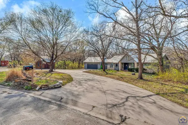 2331 SE Libra Ave, Topeka, KS 66605