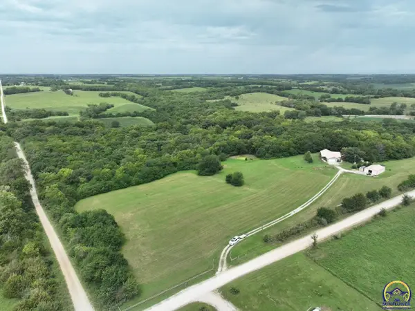 12621 Washington Rd, McLouth, KS 66054