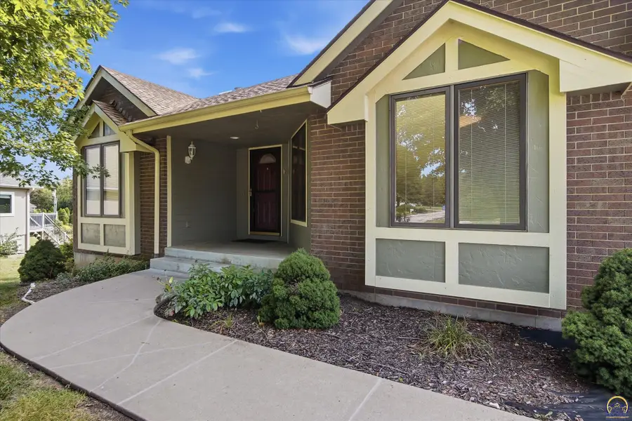 6024 SW 40th Ter, Topeka, KS 66610 - #3