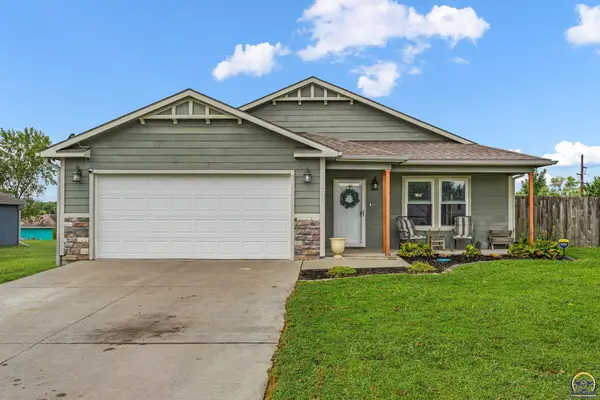 2221 SE Shiloh Ridge Ln, Tecumseh, KS 66542
