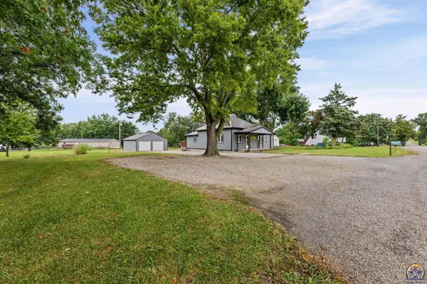 430 Monroe St, Pomona, KS 66076
