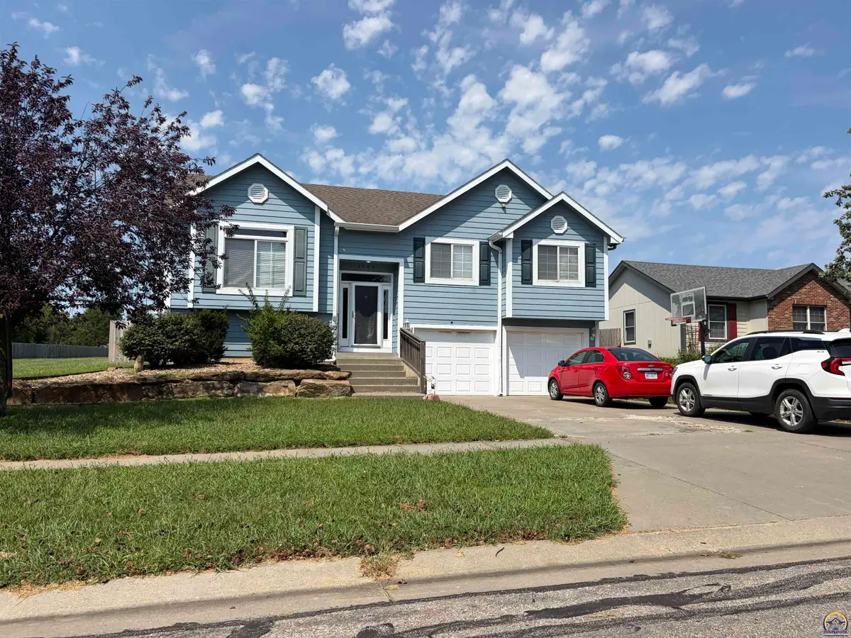 1504 SE 43rd St, Topeka, KS 66609 - #1