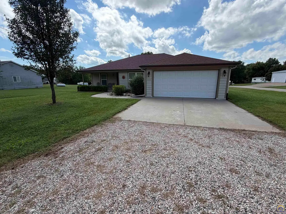 607 Annetta, Hoyt, KS 66440 - #1