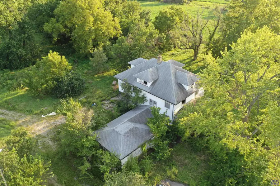 2249 SW 57th St #Tract 3, Topeka, KS 66609 - #2