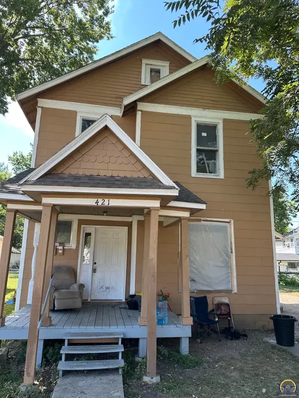 421 Congress St, Emporia, KS 66801