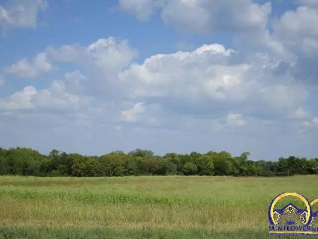 2500 SE 77th St, Berryton, KS 66409 - #1