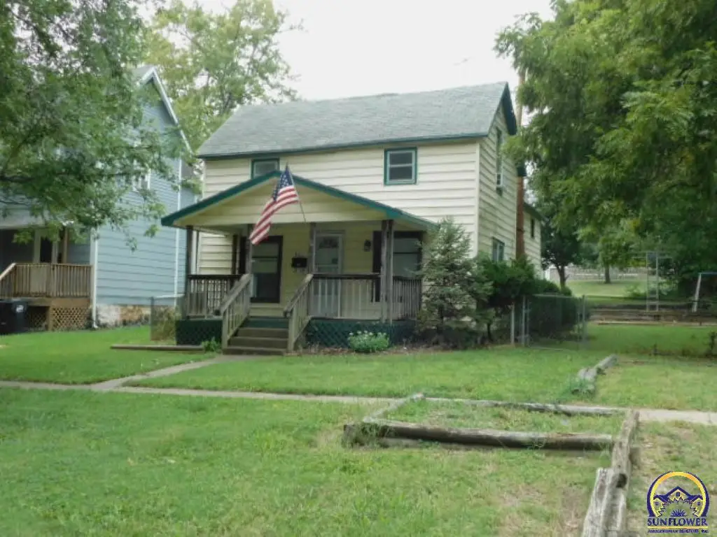 309 Wisconsin Ave, Holton, KS 66436 - #1