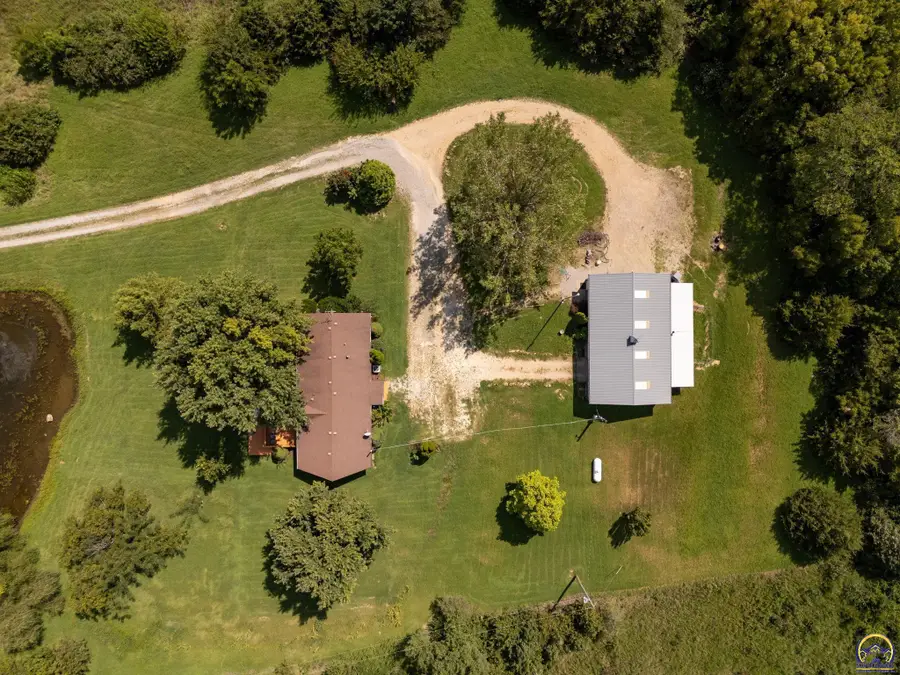 10035 West Lake Rd, Ozawkie, KS 66070 - #2