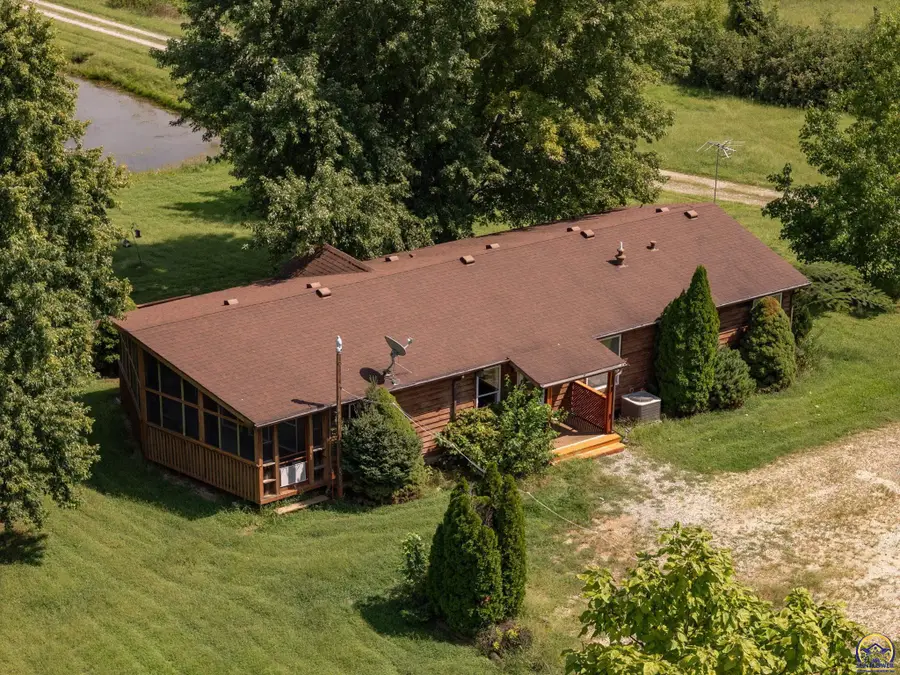 10035 West Lake Rd, Ozawkie, KS 66070 - #3