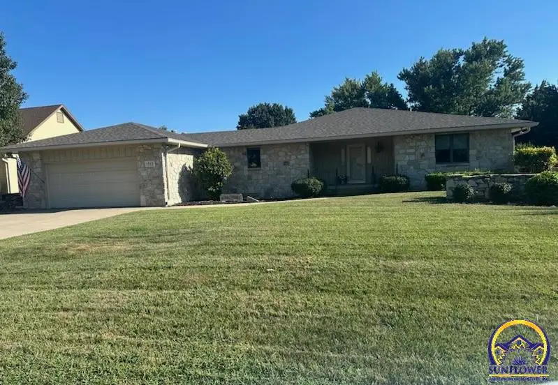 1313 Presby Dr, Emporia, KS 66801 - #1