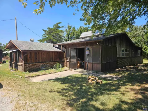 475 Aa 80 Rd, Fall River, KS 67047