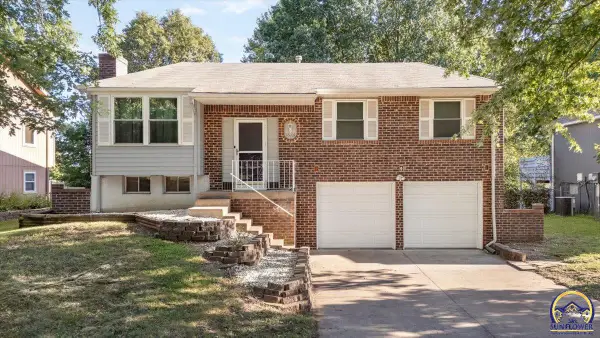 16201 W 130th Ter, Olathe, KS 66062